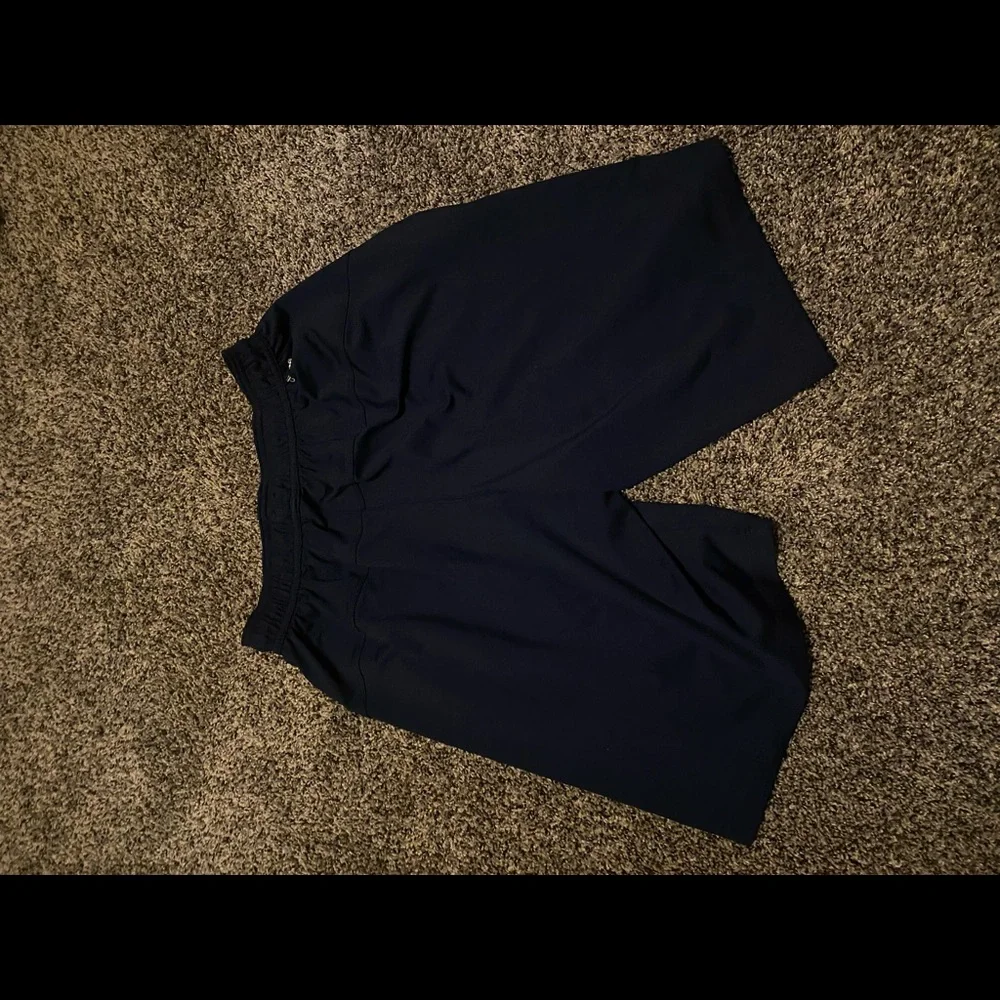 Adidas running shorts - Picture 2 of 2